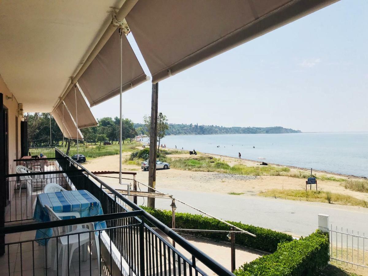 Seaside Studios I Sinakos Estate เอปาโนมี ภายนอก รูปภาพ