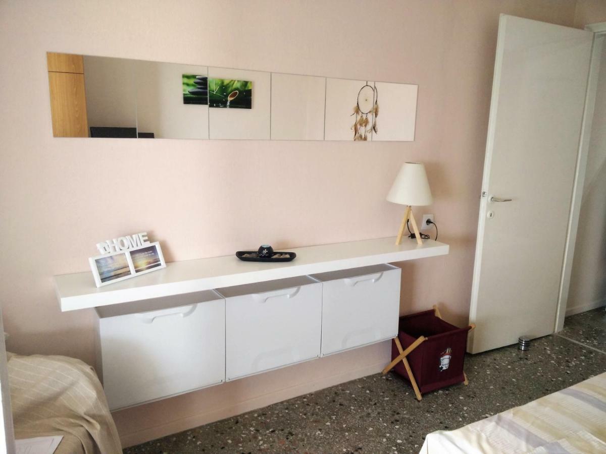 Seaside Studios I Sinakos Estate เอปาโนมี ภายนอก รูปภาพ